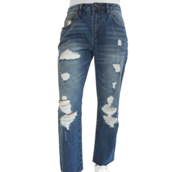 Almost Famous Juniors' Ripped High Rise Raw-Hem Skinny Boyfriend Jeans - Picture 1 of 6